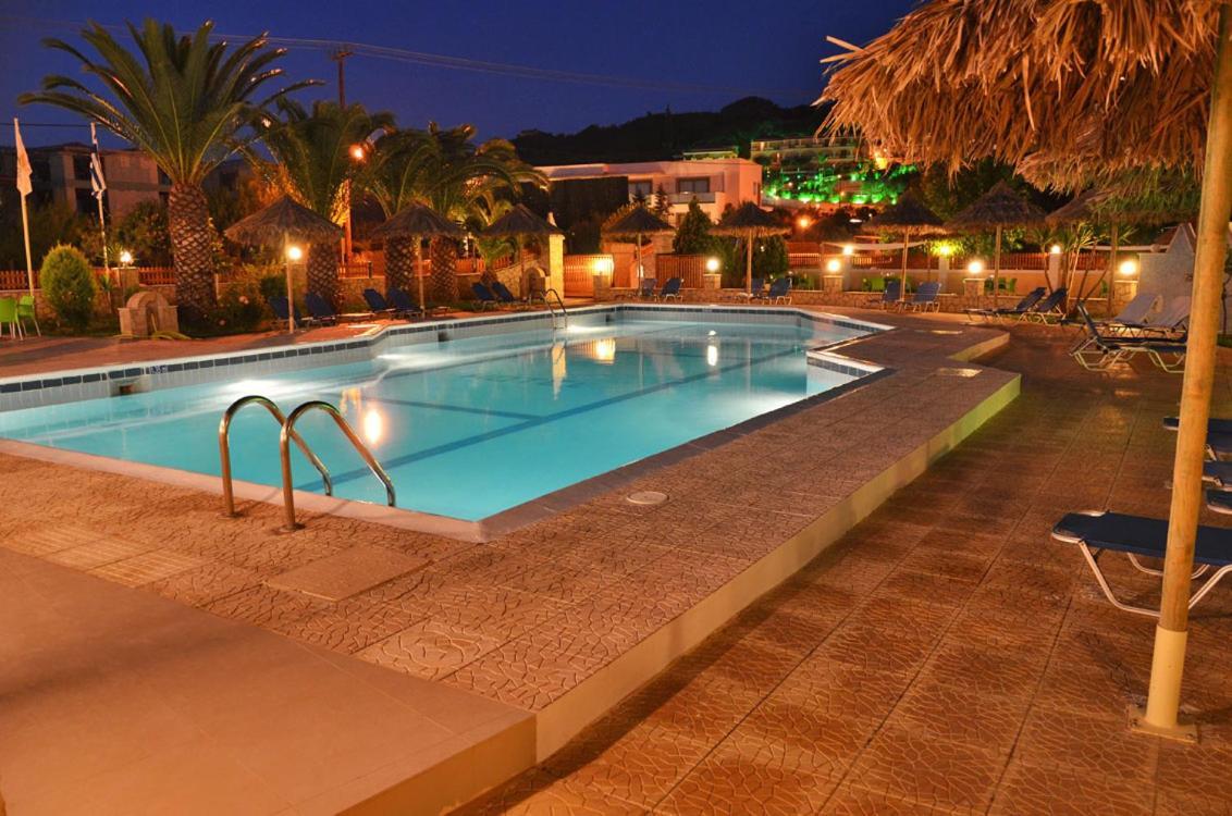 Sunny Garden Hotel Tsilivi  Exterior photo